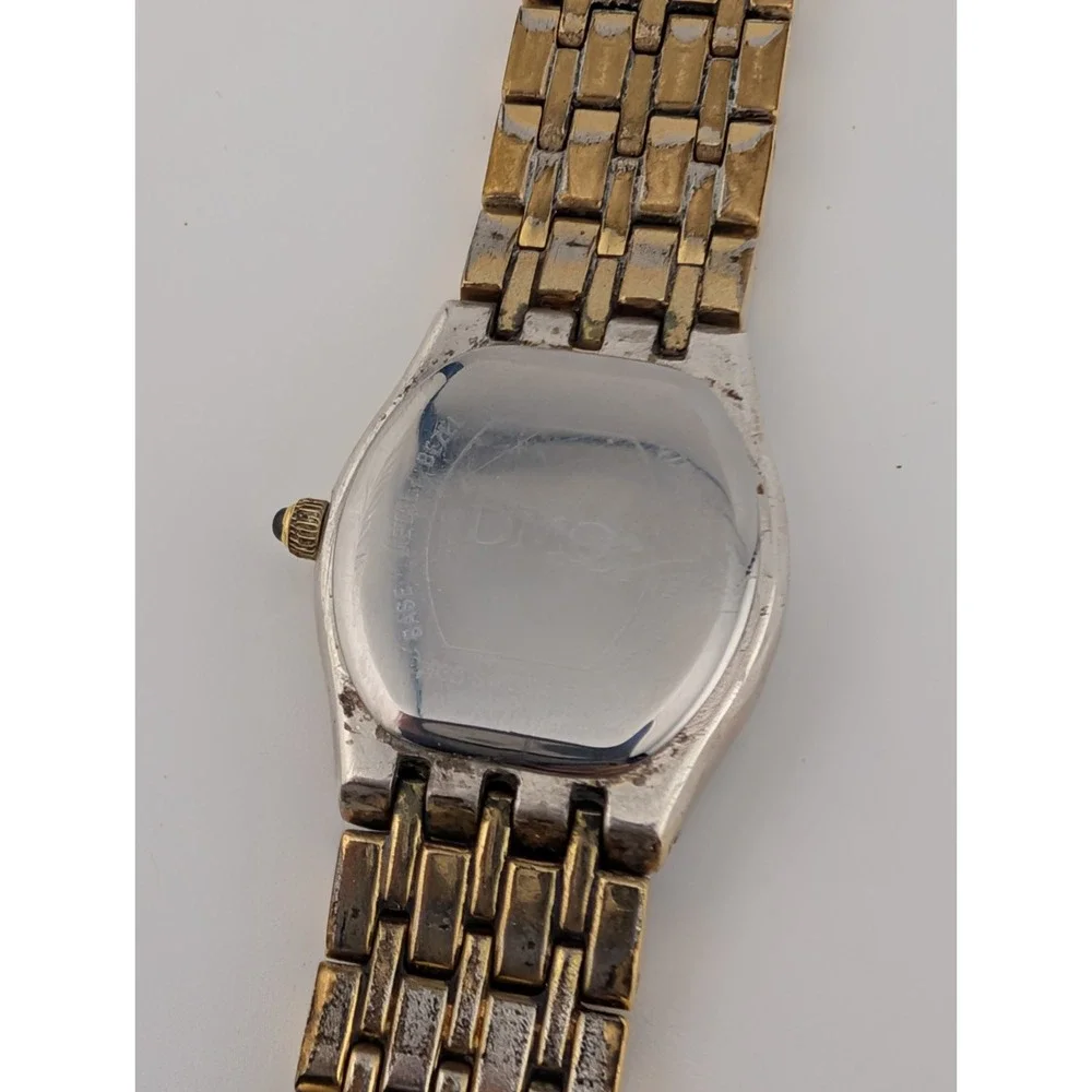 DMQ Watch Womens 22mm Gold Tone‎ Crystal Accents MOP Dial 6.5